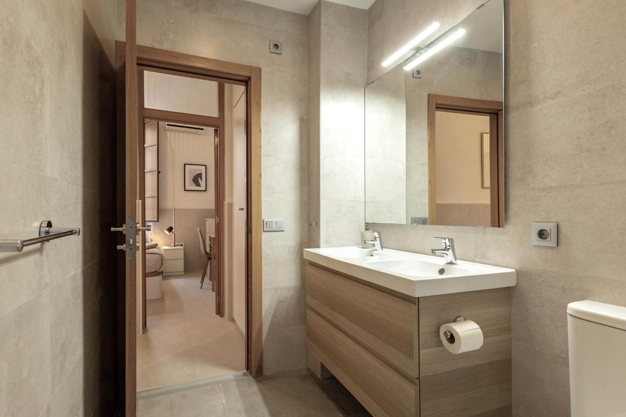 Modern Spacious Apartment Central Of 세비야 외부 사진